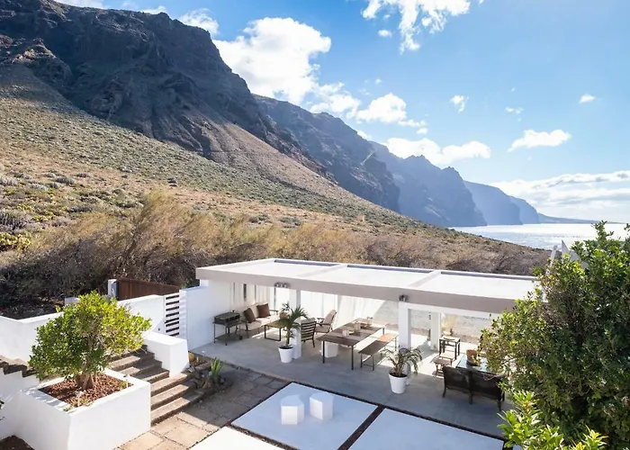 Villa Punta de Teno - Exclusive Sustainable Retreat Villa *